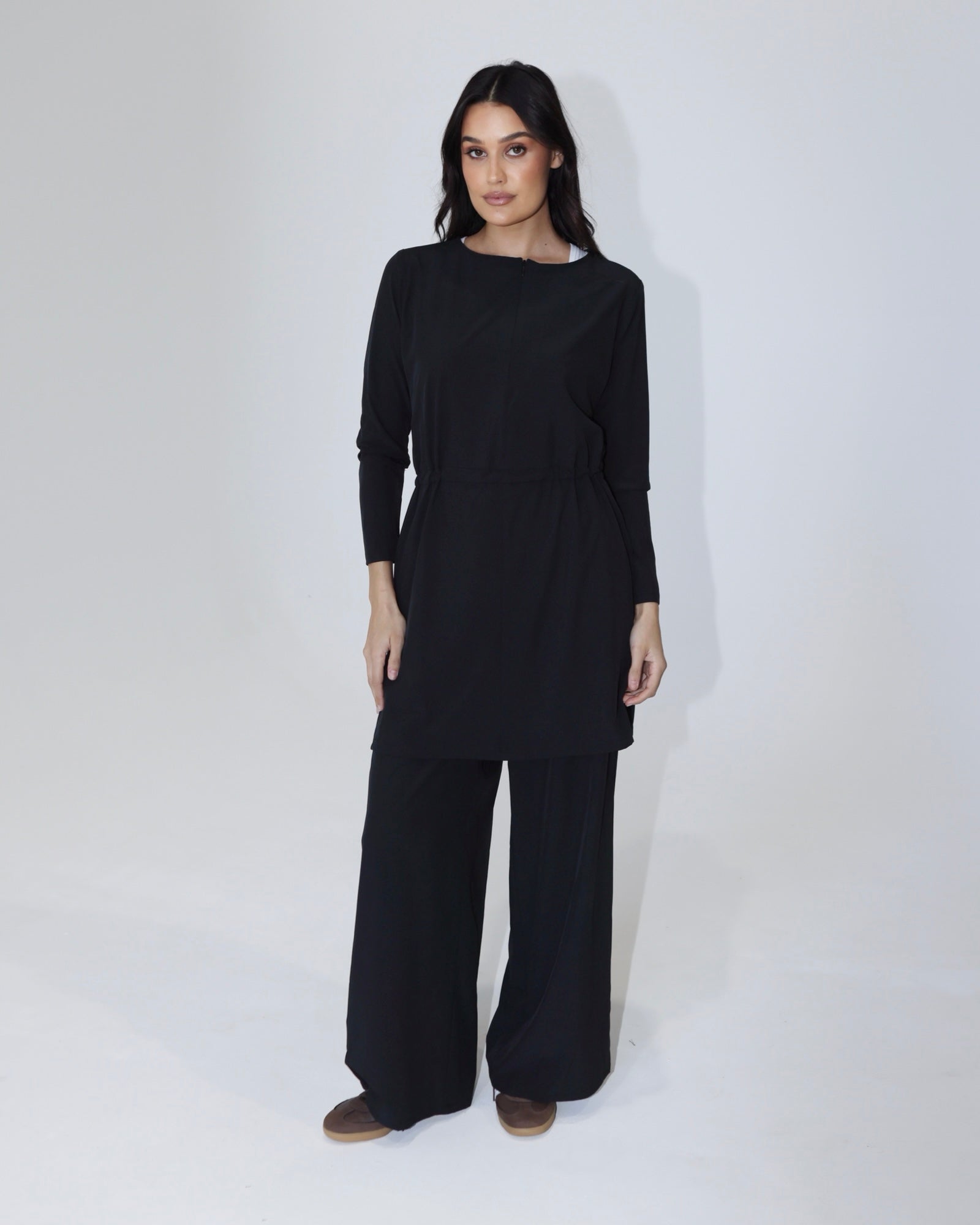 The 204 Wide-Leg Trousers // Black