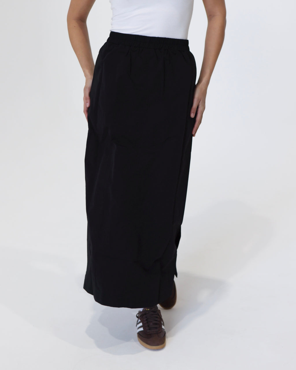 The 207 Maxi Spray Skirt // Black
