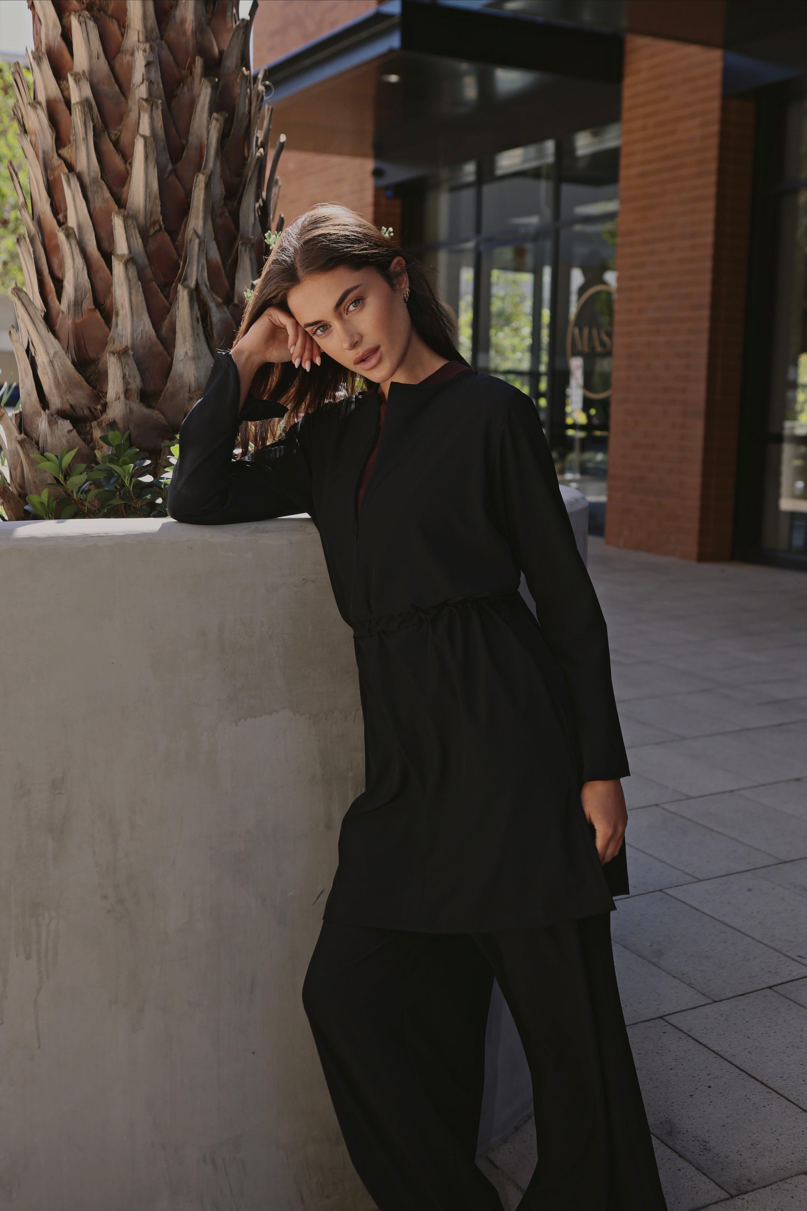 The 203 Spray Pullover // Black