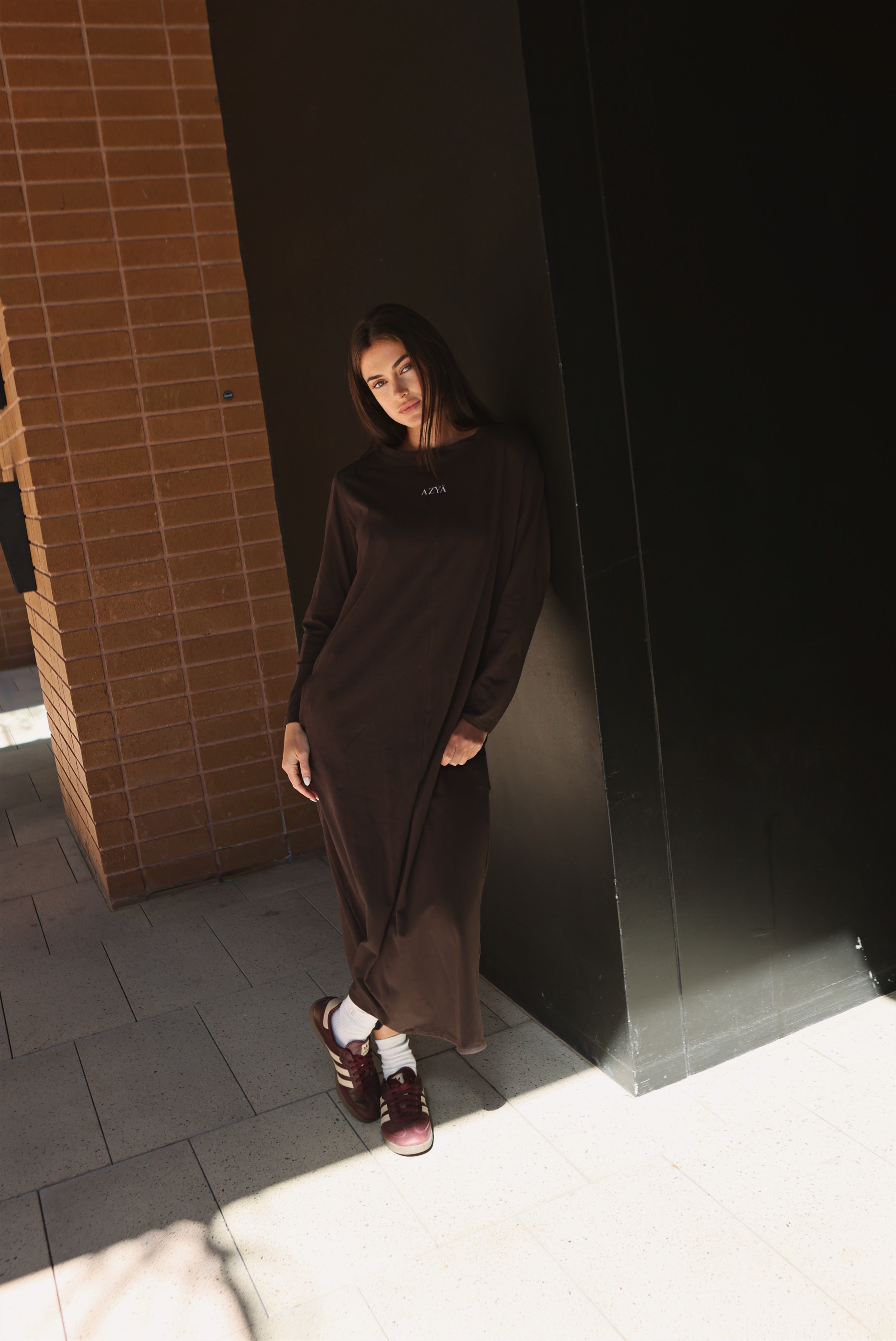 The 206 Organic Long-Sleeve Shirt // Chocolate