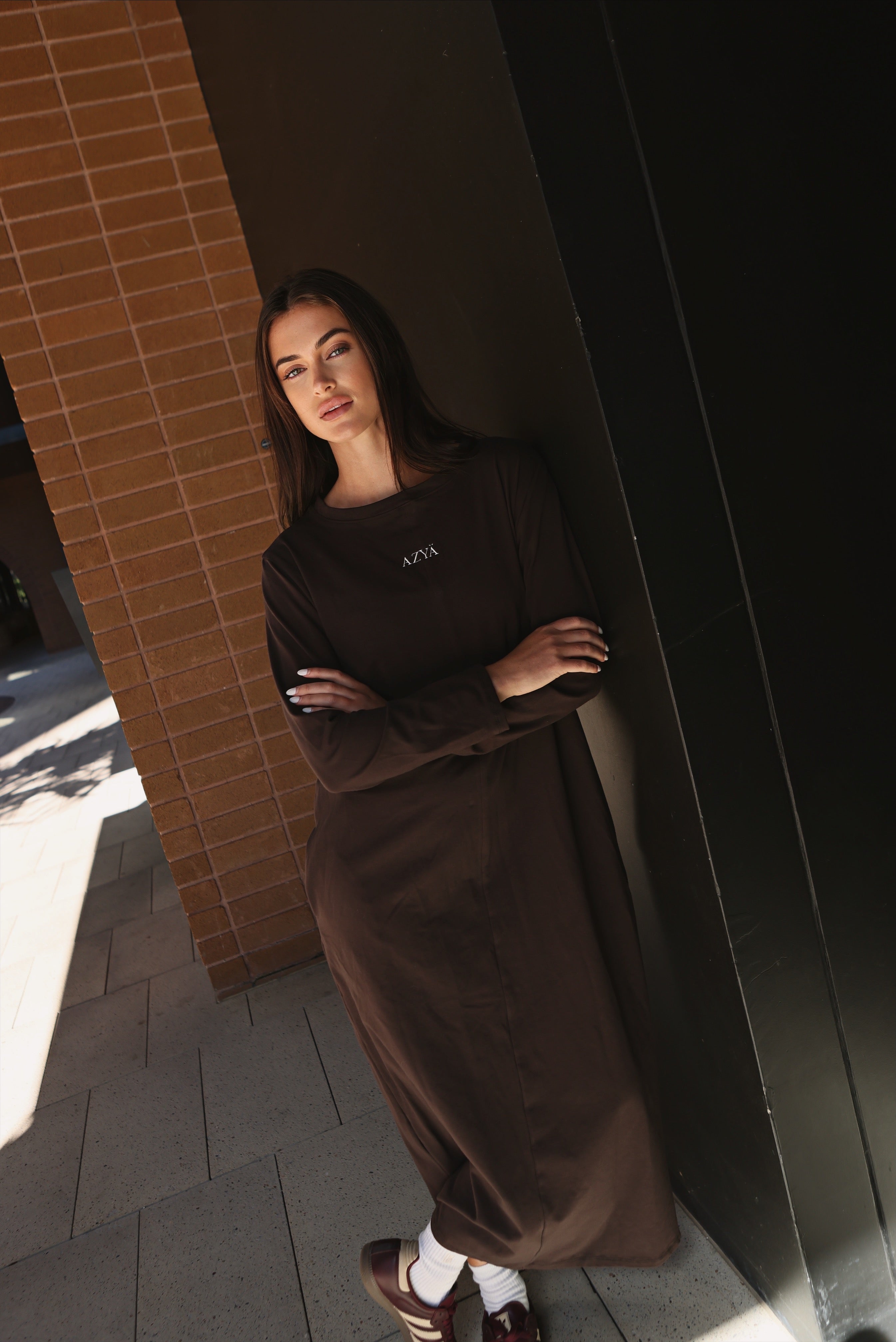 The 206 Organic Long-Sleeve Shirt // Chocolate