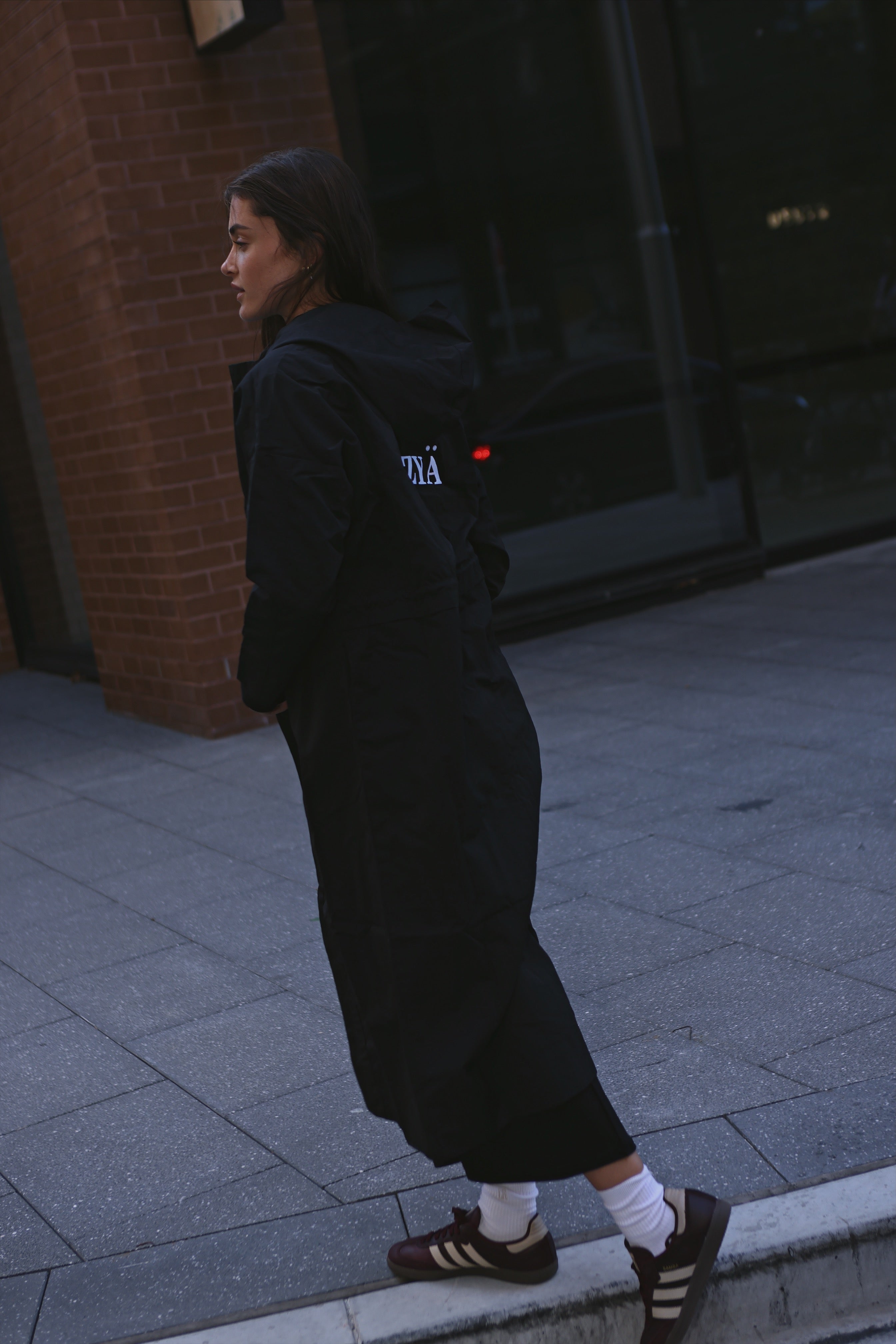 The 502 Maxi Spray Jacket // Black