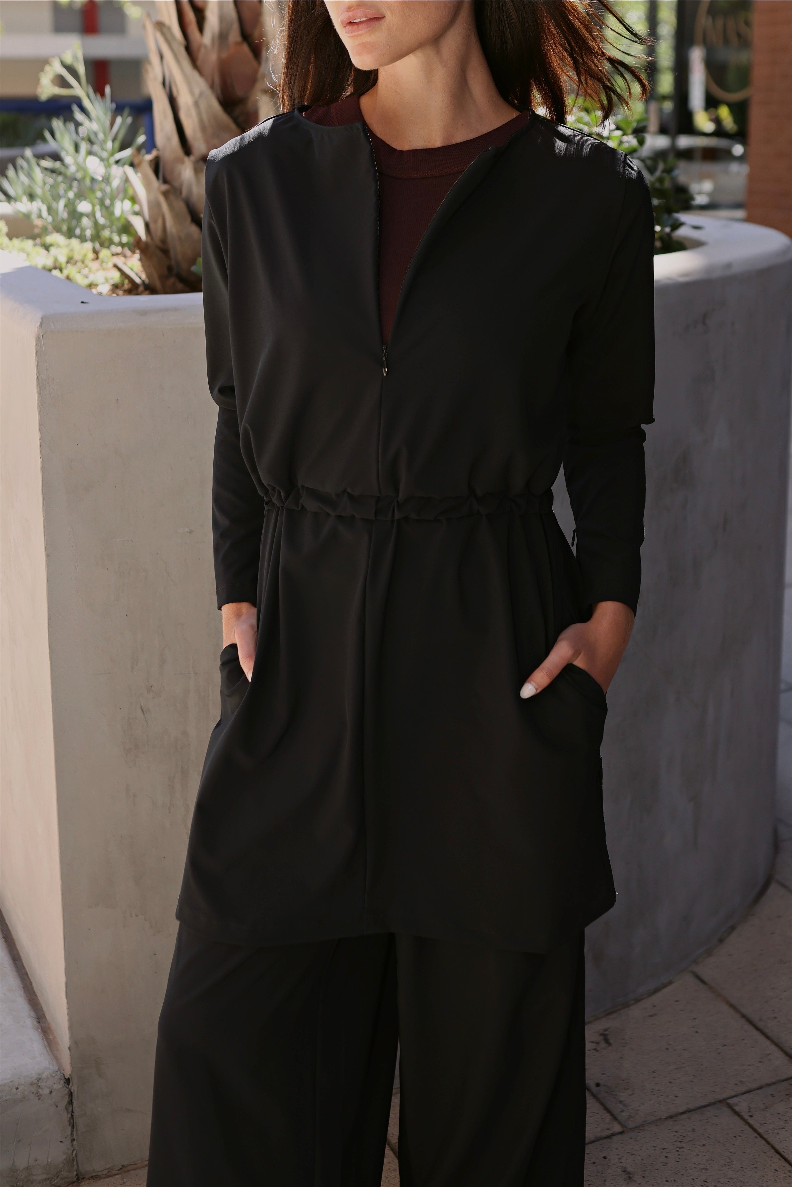 The 203 Spray Pullover // Black
