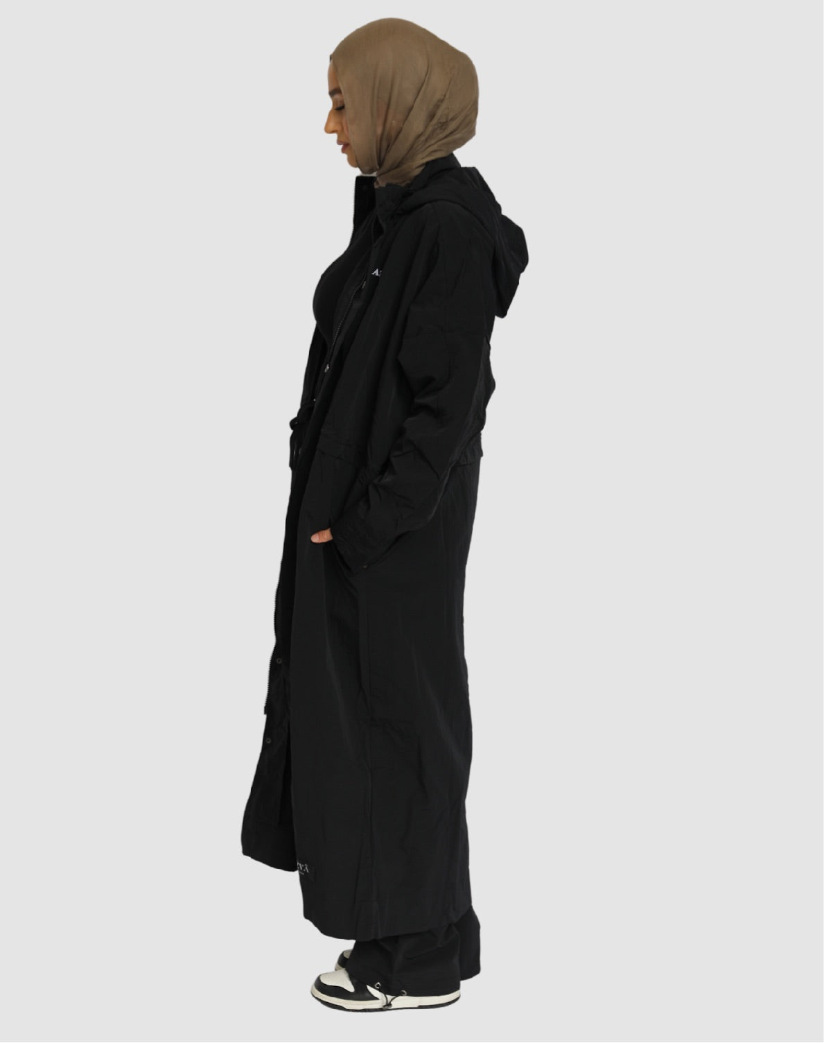 The 502 Maxi Spray Jacket // Black